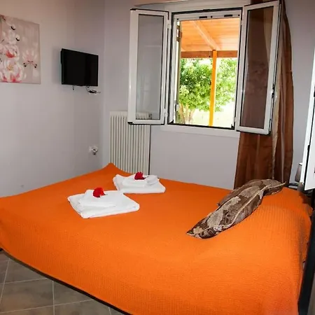 Feriehus Irini's Traditional Kefalonian House *