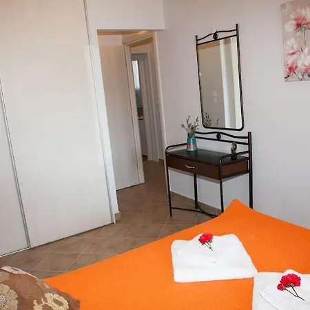 Irini's Traditional Kefalonian House Feriehus Lixouri