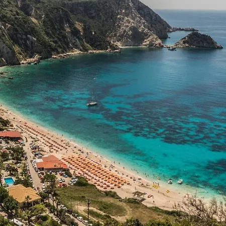 Irini's Traditional Kefalonian House Feriehus *