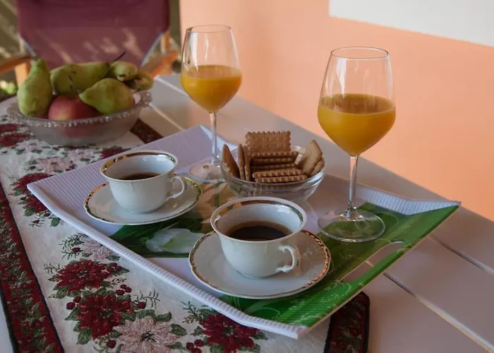 Semesterbostad Irini's Traditional Kefalonian House Lixouri