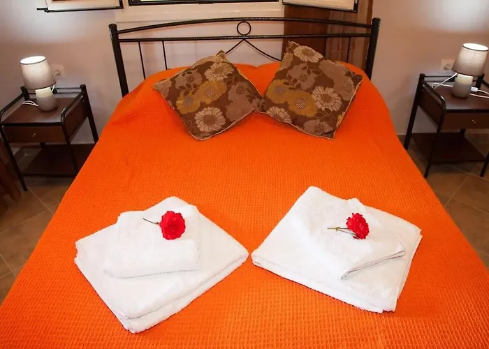 Irini's Traditional Kefalonian House Semesterbostad *