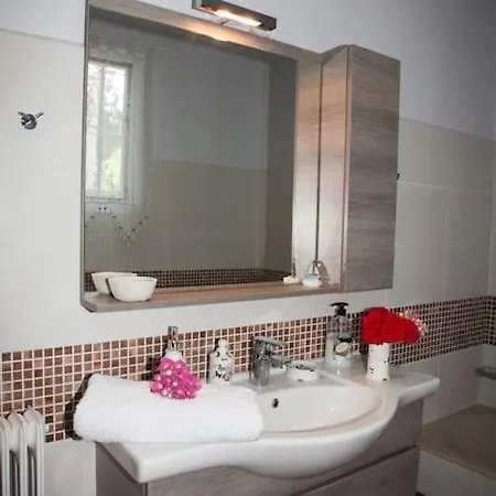 Irini's Traditional Kefalonian House Holiday home *